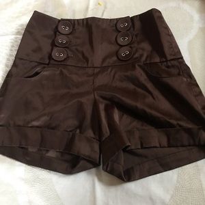 Pinup retro shorts.
